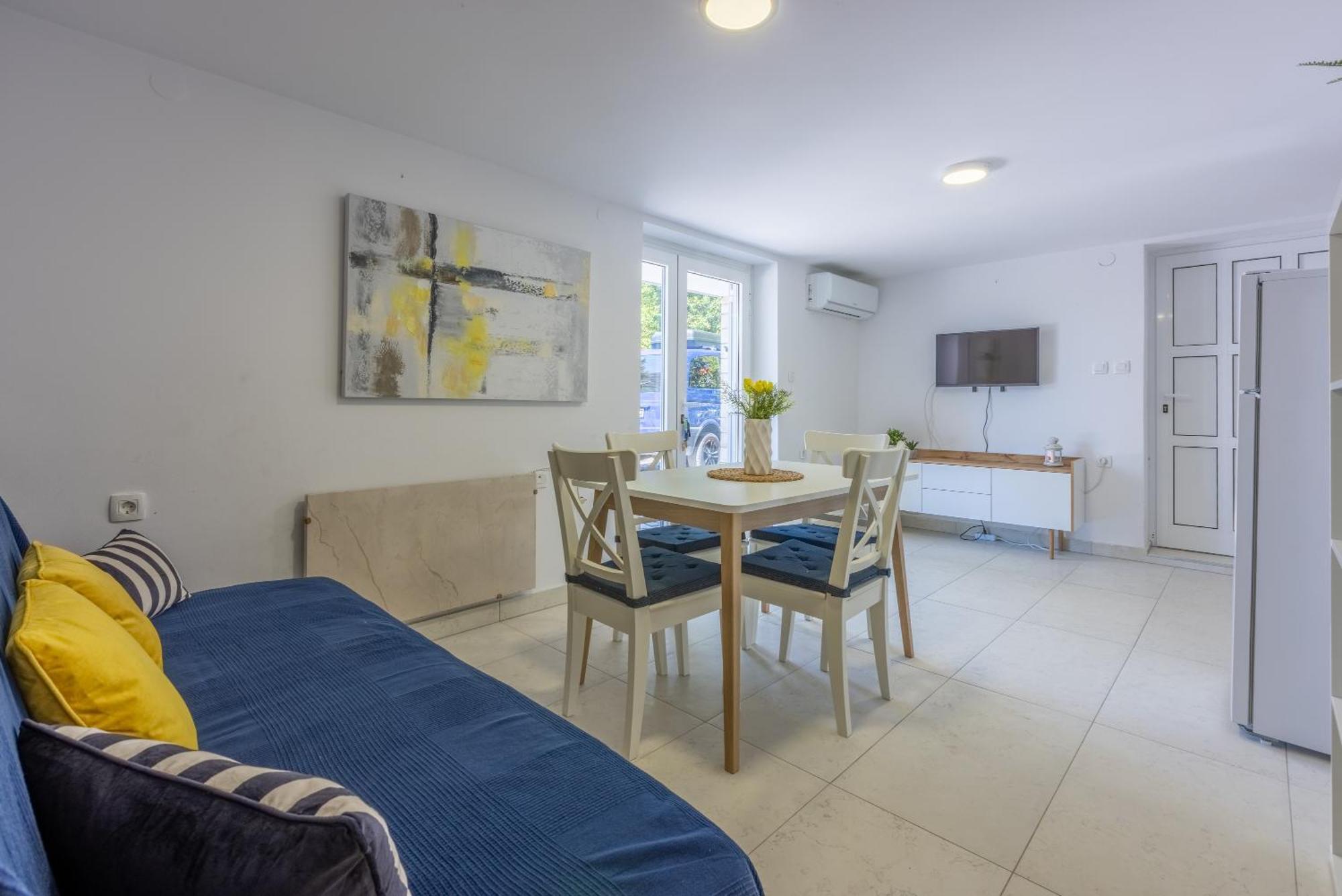 Apartments Podvezanec 크리크베니카 외부 사진